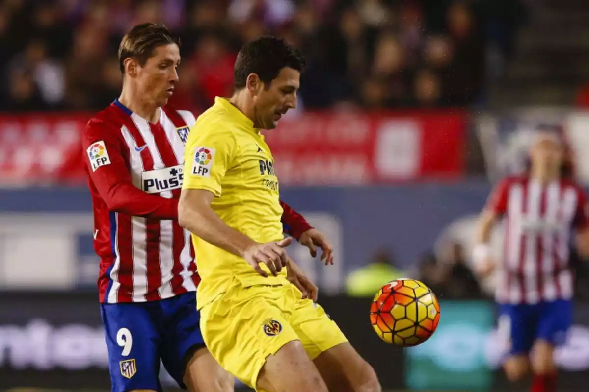 Fernando Torres contra el Villarreal
