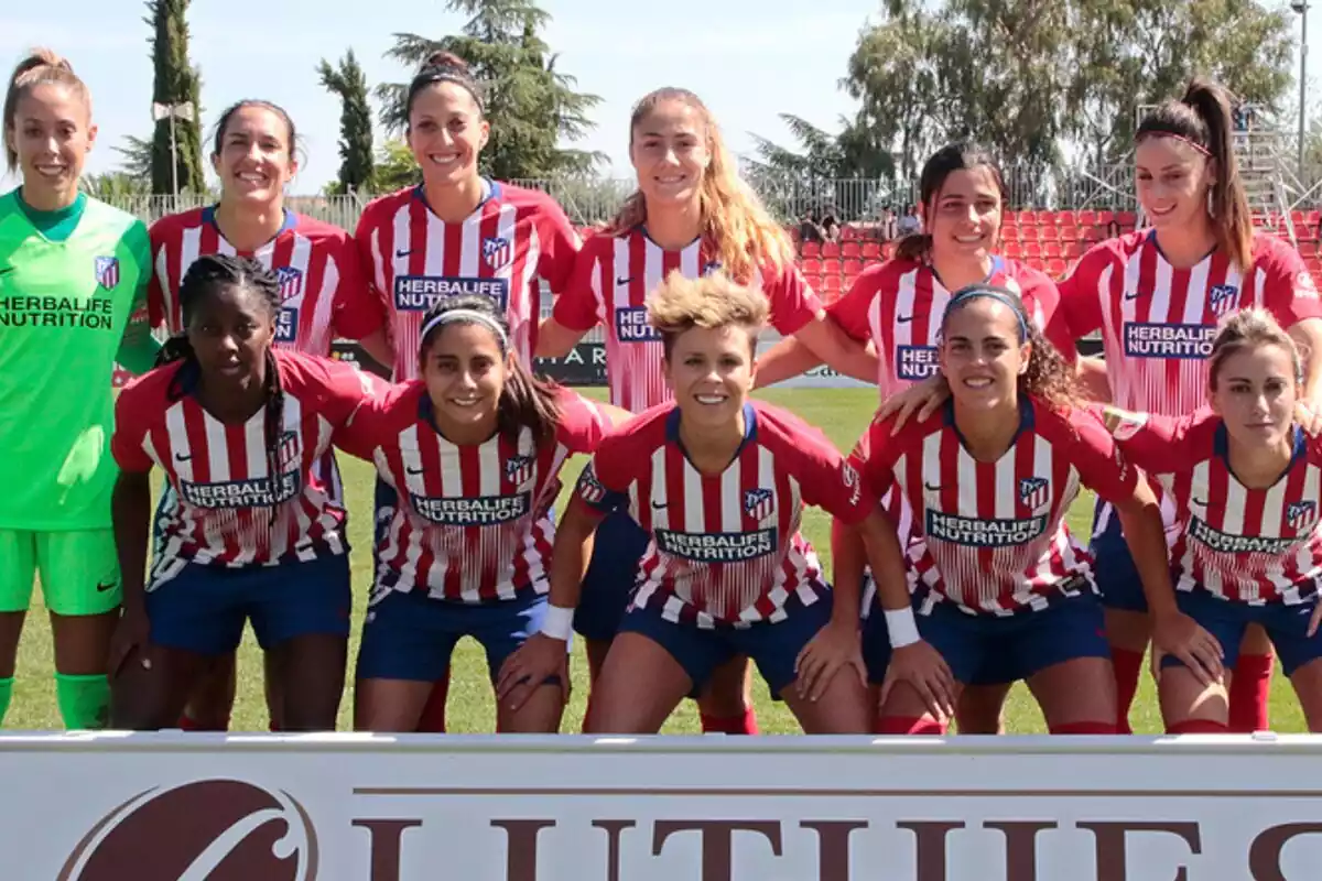Foto de equipo del Atlético Femenino