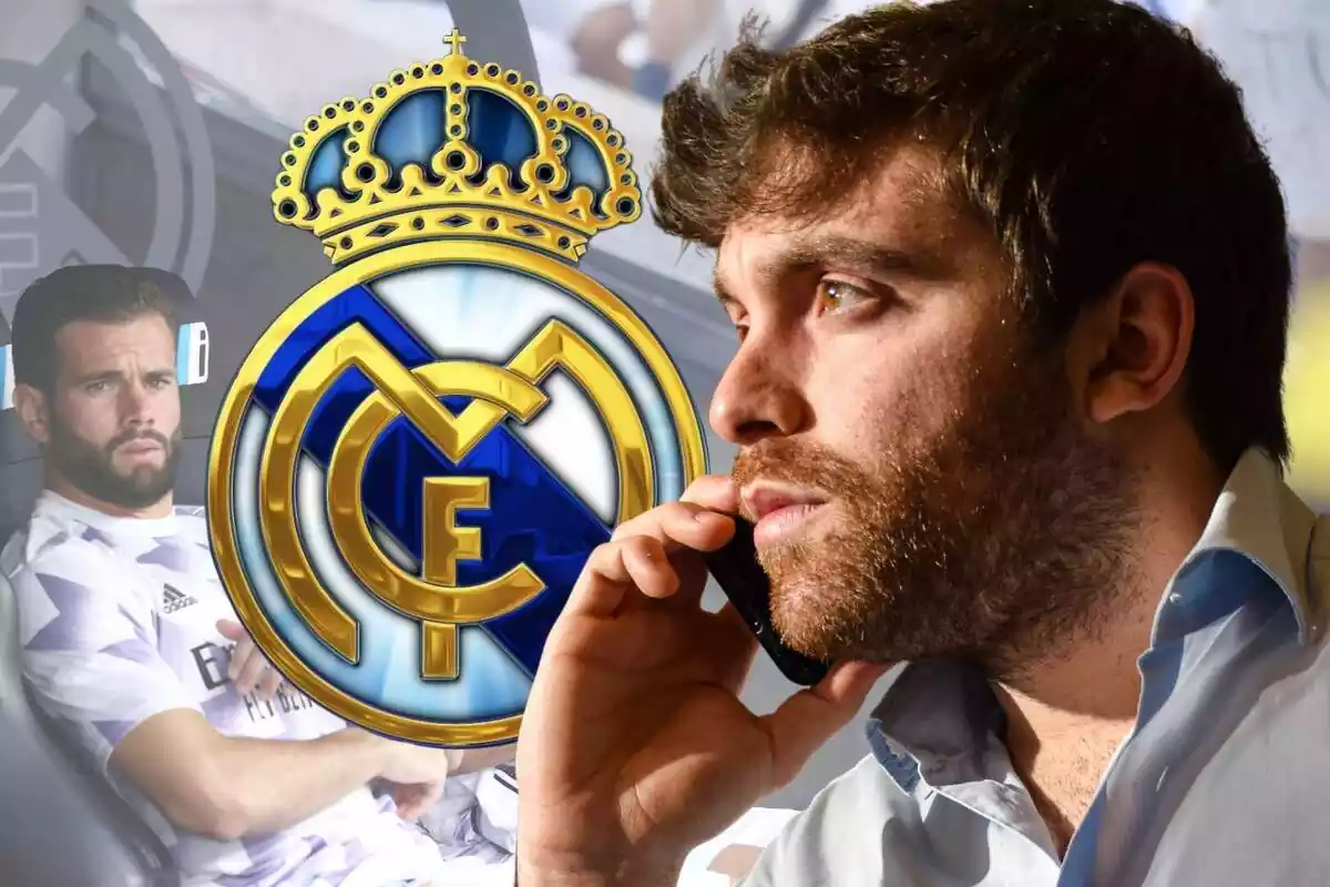 Fabrizio Romano con el teléfono en la manon y el escudo del Real Madrid al lado